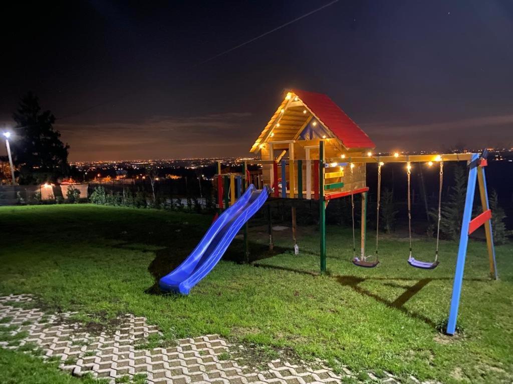 Casa Vacanza Con Piscina,Area Giochi Bambini. Santa Maria della Versa Ngoại thất bức ảnh